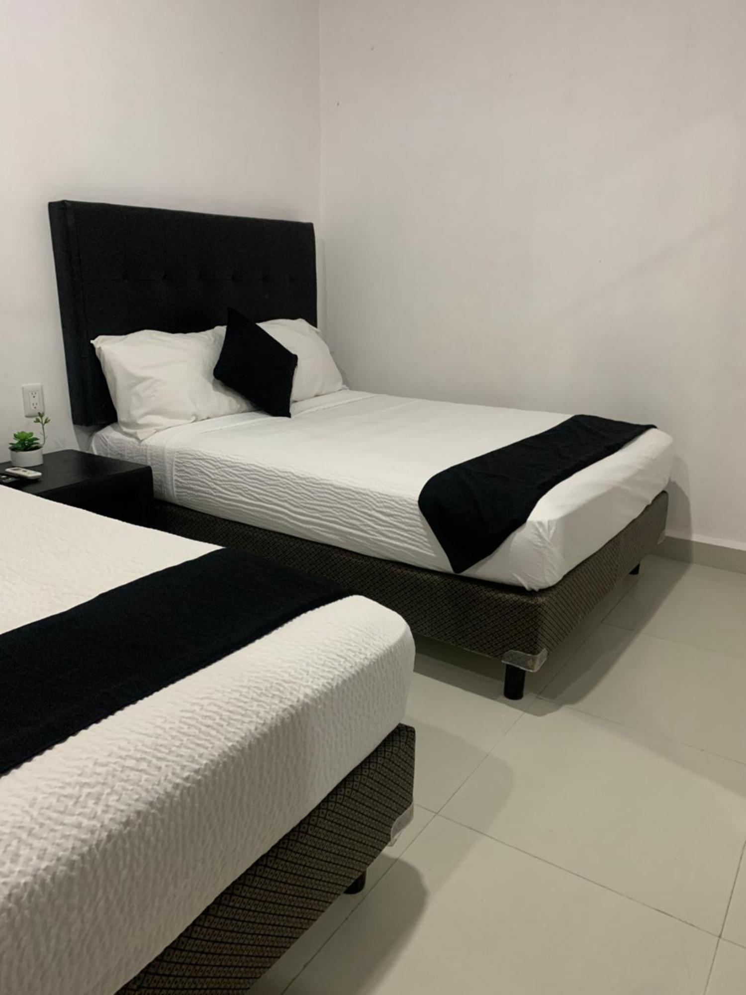 Hotel Soi บากาลาร์ ภายนอก รูปภาพ